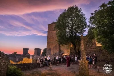 Les-visites-nocturnes-8211-La-Couvertoirade_2256467