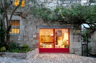 Livres-Books-amp-Company-8211-Librairie-amp-Salon-de-The-8211-Montcuq-en-Quercy-Blanc_3507921