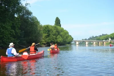 Location-de-Canoe-kayak-8211-Chinon-Loisirs-Activites-Nature-8211-Chinon_304621-1