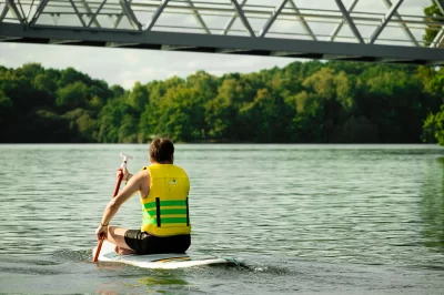 Location-stand-up-paddle-8211-Lac-de-Saint-Pardoux_1174898