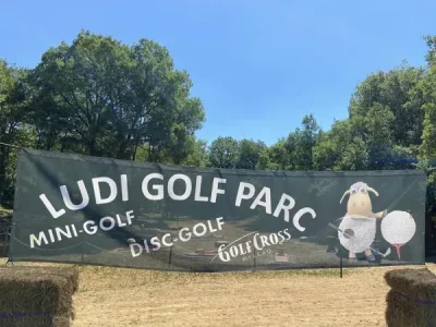 Ludi-Golf-Parc-8211-Mini-Golf-8211-Saint-Rome-de-Cernon_2226612-1