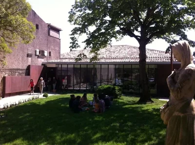 MEDIATHEQUE_705353