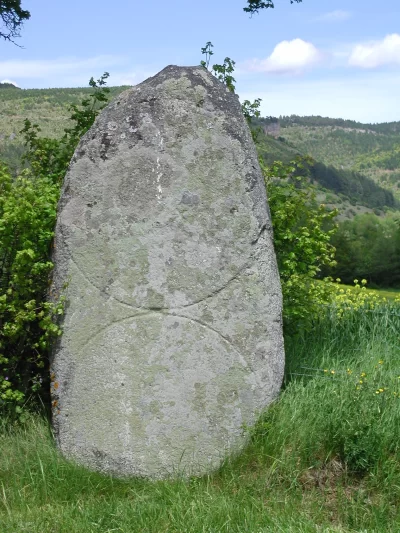 MENHIR-DU-BOY_569382