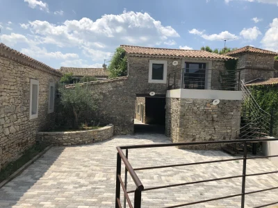 MOUN-OUSTAL-8211-LA-MAGNANERIE-8211-Claret_2132846