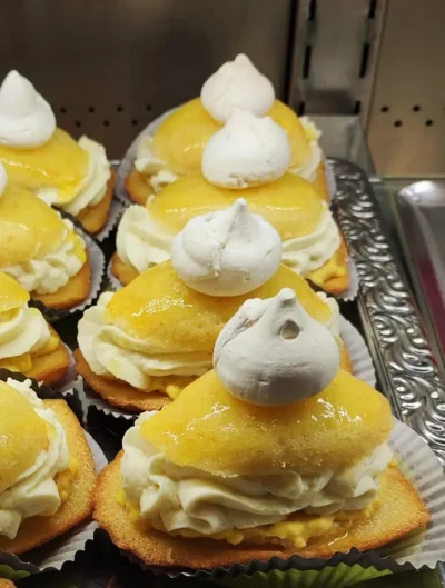 Madeleinier-Boulangerie-patisserie-Gourdet-magasin-Coussac-8211-Saint-Yrieix-la-Perche_2091635-1