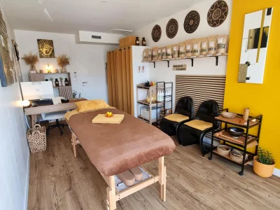 Magalie-Massages-amp-Tisanes-8211-Mios_3707239