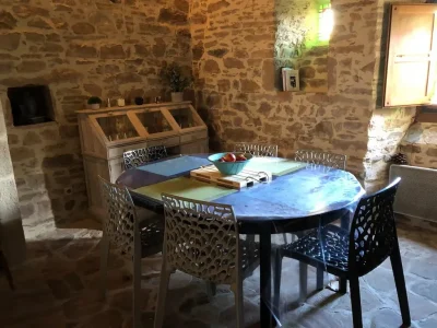 Maison-O-Vitraux-8211-Aubazines_2074670
