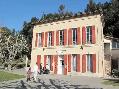Maison-de-Quartier-le-Chateau-Blanc_723203