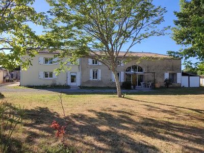 Maison-de-campagne_111713