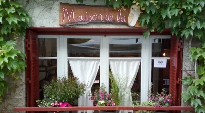 Maison-de-la-chouette-a-Ste-Eulalie-d039Olt-8211-Sainte-Eulalie-d039Olt_2244225