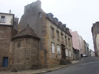 Maison-de-la-fontaine_562870
