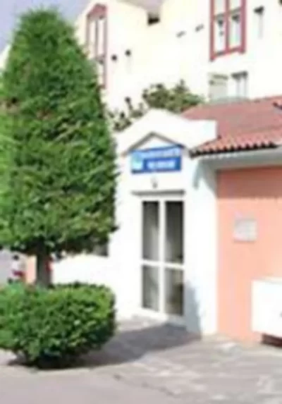 Maison-de-quartier-Yves-Montand_713402