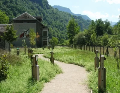 Maison-du-Parc-national-des-Pyrenees_497382