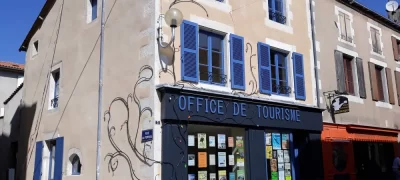 Maison-du-Tourisme-du-Civraisien-en-Poitou-–-Accueil-Touristique-de-Civray_998552