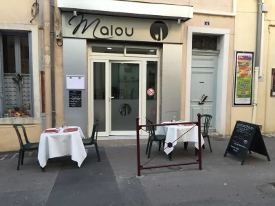 Malou_543662