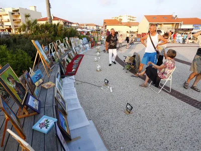 Marche-aux-peintres-8211-08-07-2025-8211-Biscarrosse_2978324