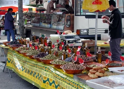 Marche-de-producteurs-locaux-a-Prayssac-8211-27-07-2025-8211-Prayssac_2793873