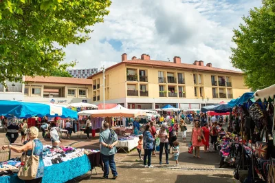 Marche-de-quartier-Place-des-gascons-8211-12-11-2025-8211-Bayonne_2835350