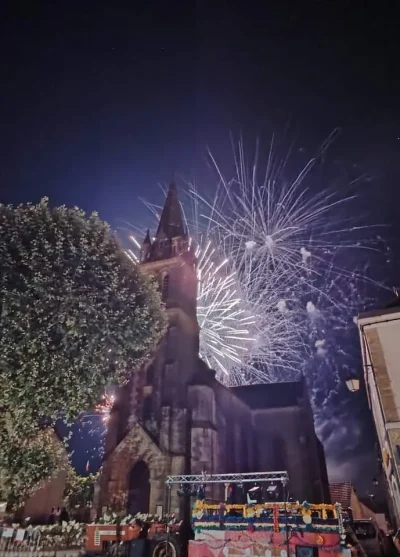 Marche-festif-et-feu-d039artifice-8211-02-08-2025-8211-Lanouaille_2298571