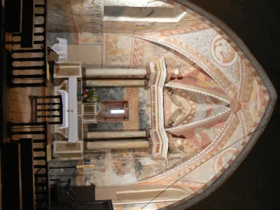 Marie-Helene-de-la-chapelle-de-Suzan-et-ses-fresques-aux-sources-guerisseuses.-8211-Ousse-Suzan_2591301