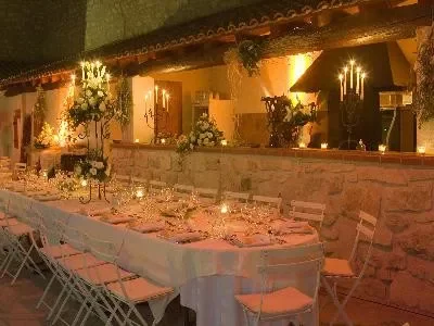 Mas-des-Comtes-de-Provence-salle-de-reception_712411