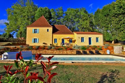 Maseliades-8211-Les-Acacias_122611
