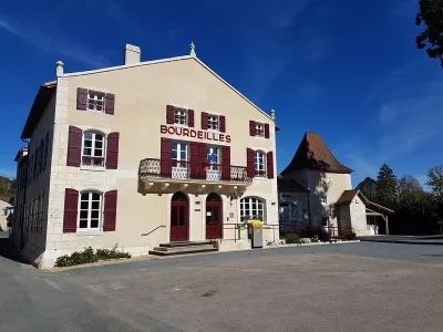 Mediatheque-de-Bourdeilles-8211-Bourdeilles_2891811