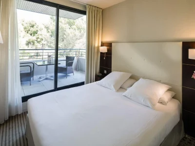 Mercure-Aix-en-Provence-La-Duranne-Gare-TGV-8211-Aix-en-Provence_2590738