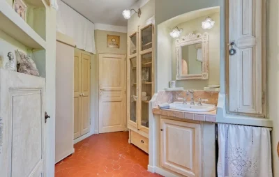 Meuble-La-Clematite-8211-Aix-en-Provence_2838006