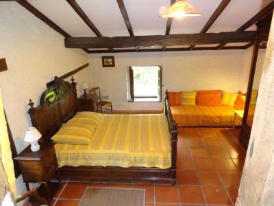 Meuble-de-tourisme-quotle-fournilquot_97423