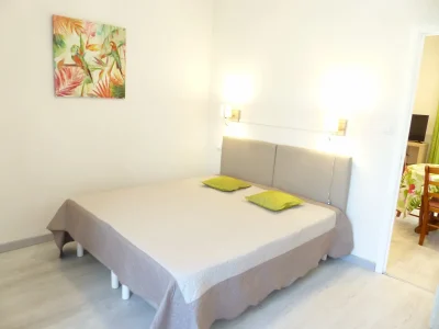 Meubles-8211-Amelie-les-Bains-Palalda_2133002