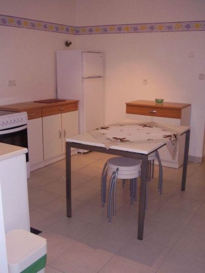 Meubles-8211-Aubigny-les-Pothees_150427
