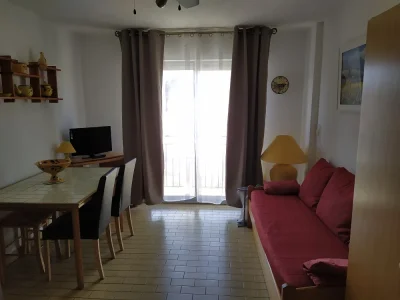 Meubles-8211-Balaruc-les-Bains_2303547