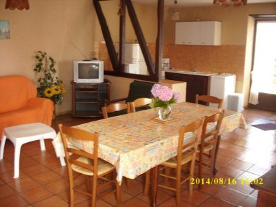 Meubles-8211-Bezues-Bajon_150808