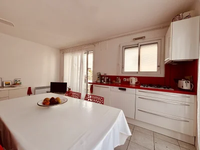 Meubles-8211-Canet-en-Roussillon_3500513