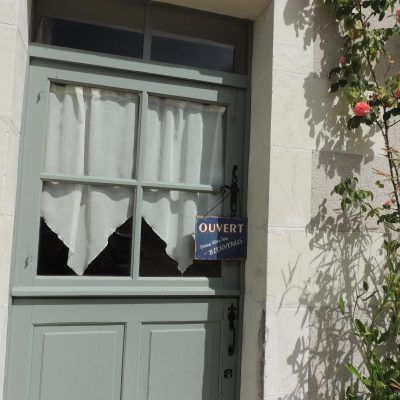 Meubles-8211-Couddes_85574