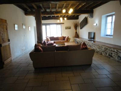 Meubles-8211-La-Bastide-Clairence_90737