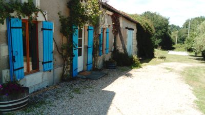 Meubles-8211-La-Roche-Chalais_115475