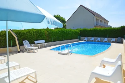 Meubles-8211-La-Roche-Posay_2175987