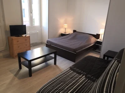 Meubles-8211-La-Roche-Posay_3370211