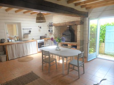 Meubles-8211-Le-Mas-d039Agenais_107924