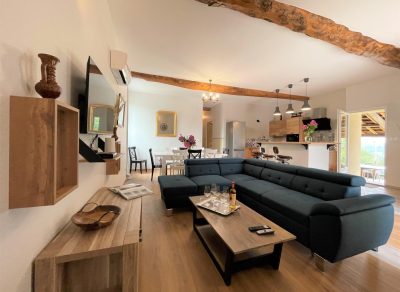 Meubles-8211-Lestelle-Betharram_109387
