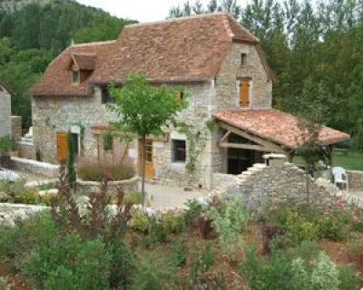 Meubles-8211-Marcilhac-sur-Cele_2924326