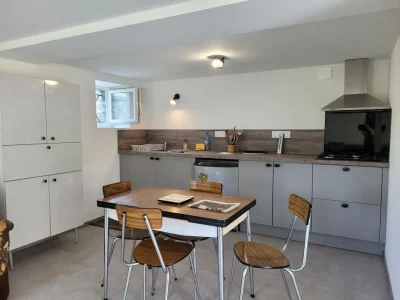 Meubles-8211-Neuvic_3558127