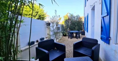 Meubles-8211-Puyoo_2379711