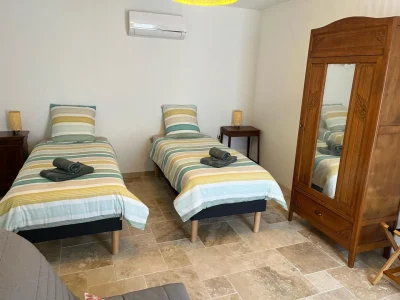 Meubles-8211-Roches-Premarie-Andille_3415310