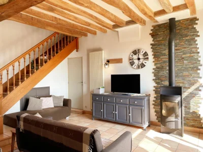 Meubles-8211-Saint-Claude-de-Diray_2423099