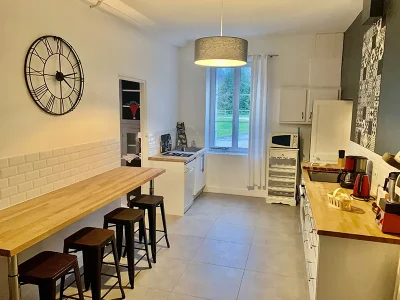 Meubles-8211-Saint-Denis-Lanneray_3815722