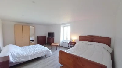 Meubles-8211-Saint-Georges-la-Pouge_1552581