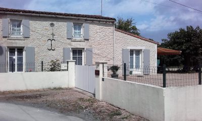 Meubles-8211-Saint-Hilaire-la-Palud_103857